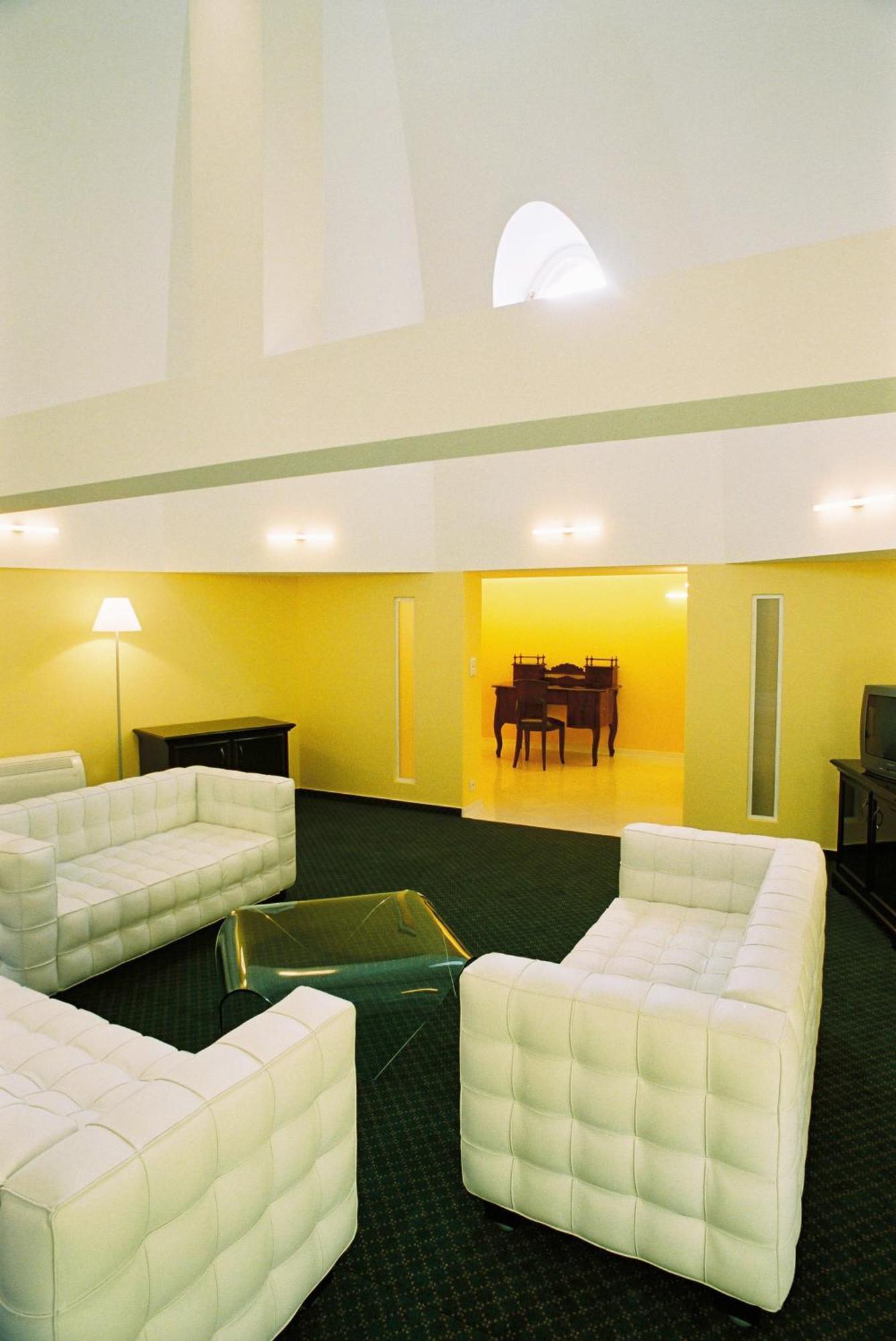 Beladice Park Hotel Tartuf מראה חיצוני תמונה