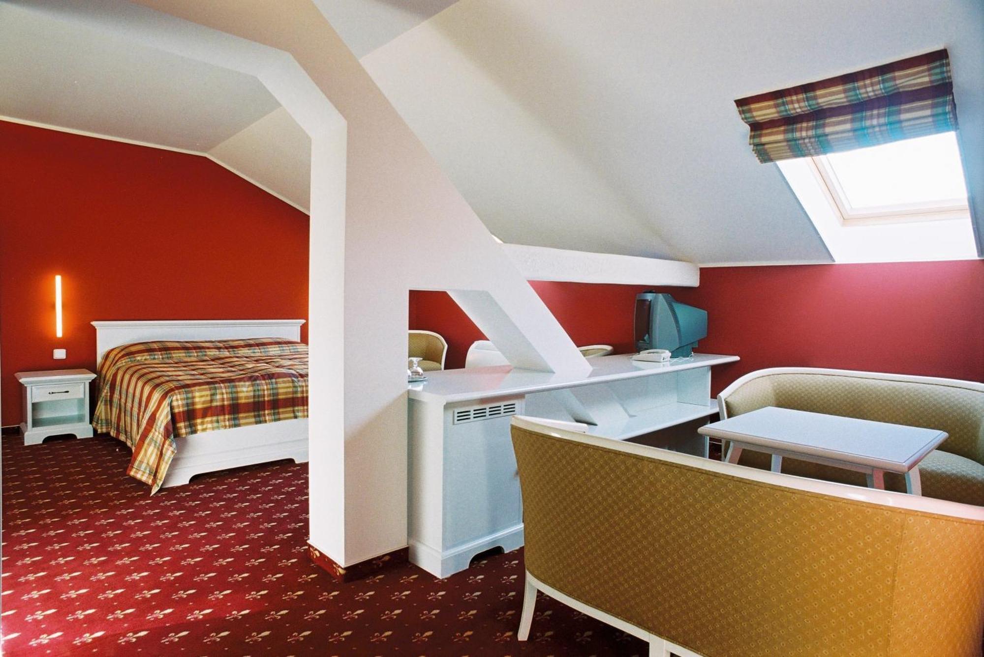 Beladice Park Hotel Tartuf מראה חיצוני תמונה